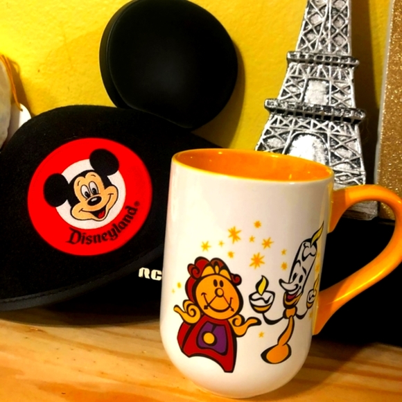 TWO Disney mugs (bundle) - Picture 4 of 6